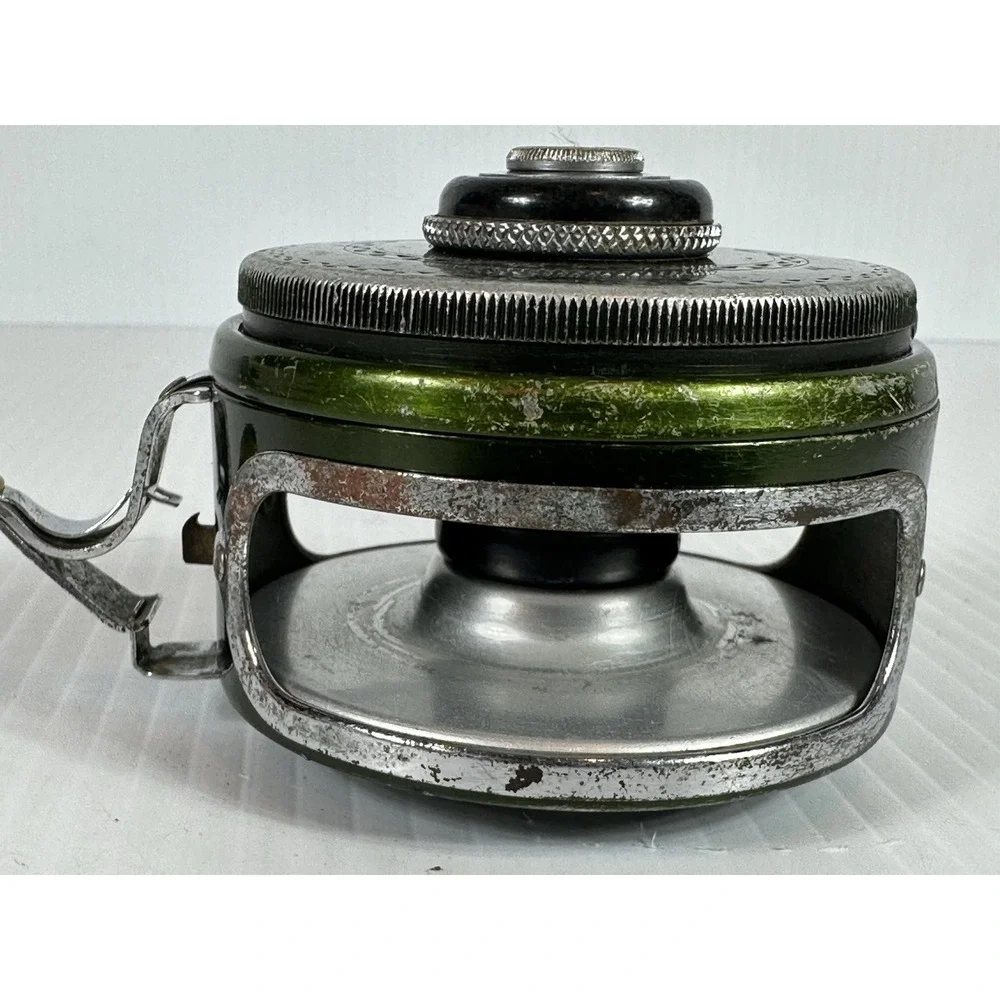 Vintage Shakespeare Silent Tru-Art Automatic # 1835 Model  HN Fly Fishing‎ Reel
